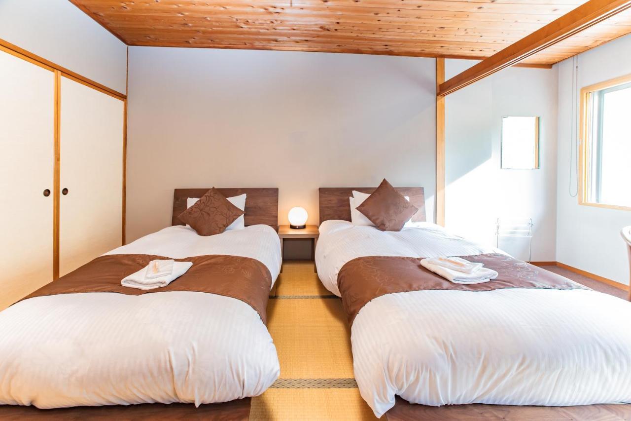 Bed and breakfast Nomad Hakuba Extérieur photo