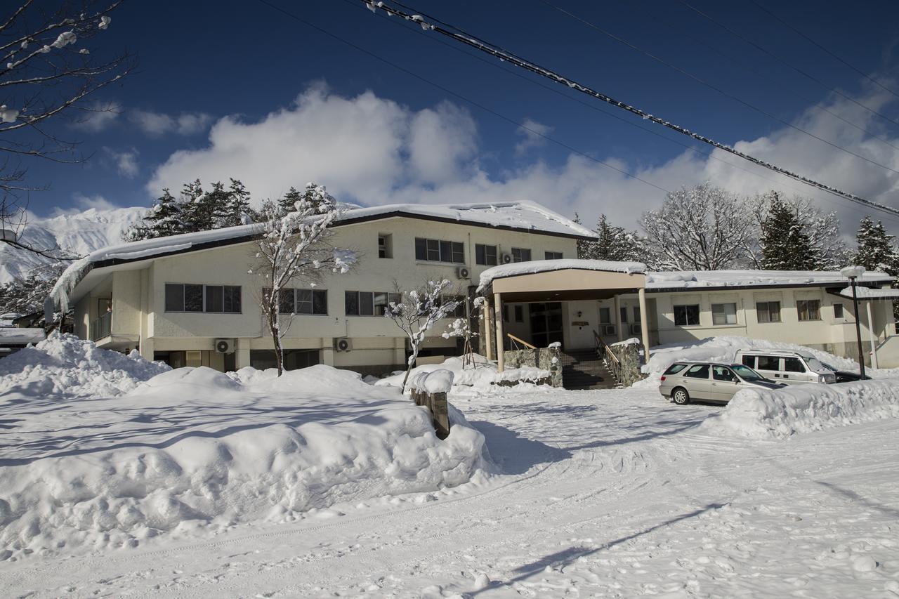 Bed and breakfast Nomad Hakuba Extérieur photo